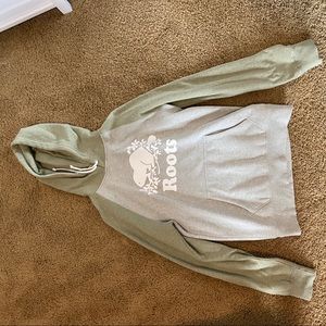 Green Roots Sweatshirt